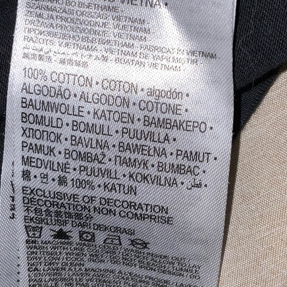 Girls Converse long sleeve top ( worn once ) - Picture 7 of 8